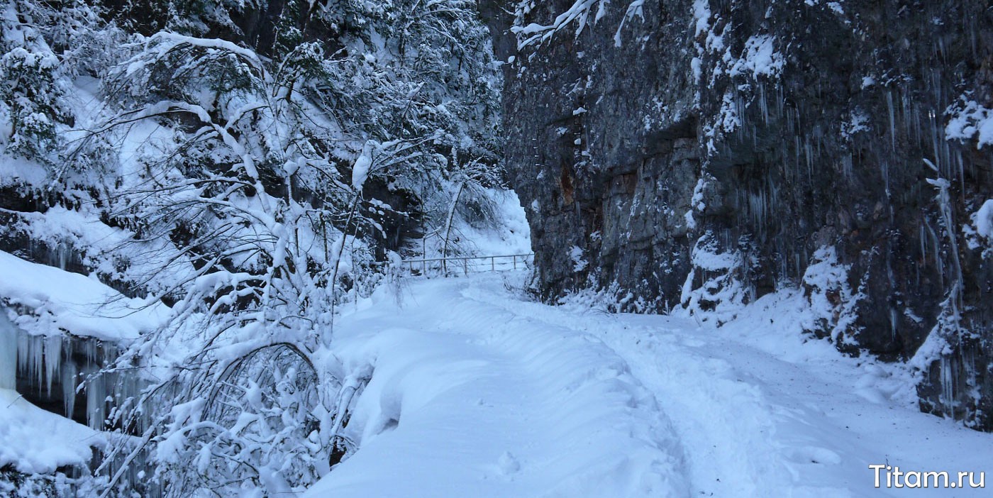 Гуамское ущелье геленджик фото