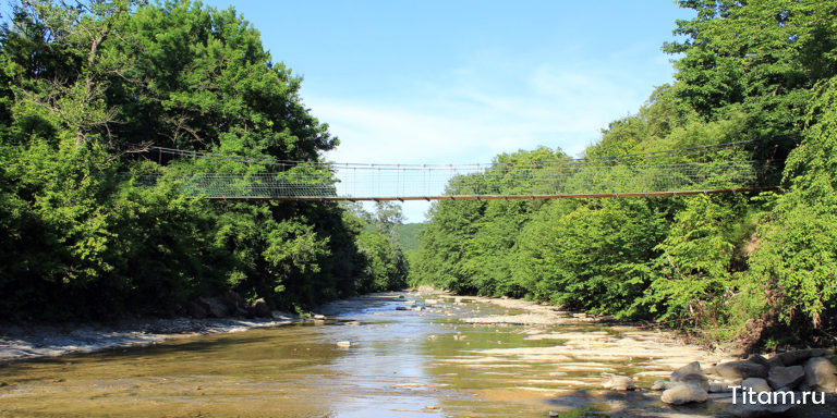 Мост через реку Абин