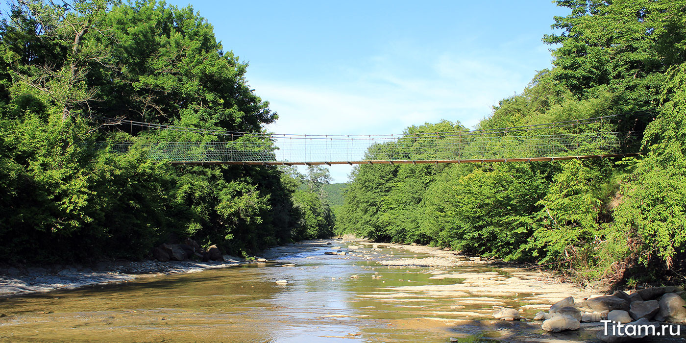 Мост через реку Абин