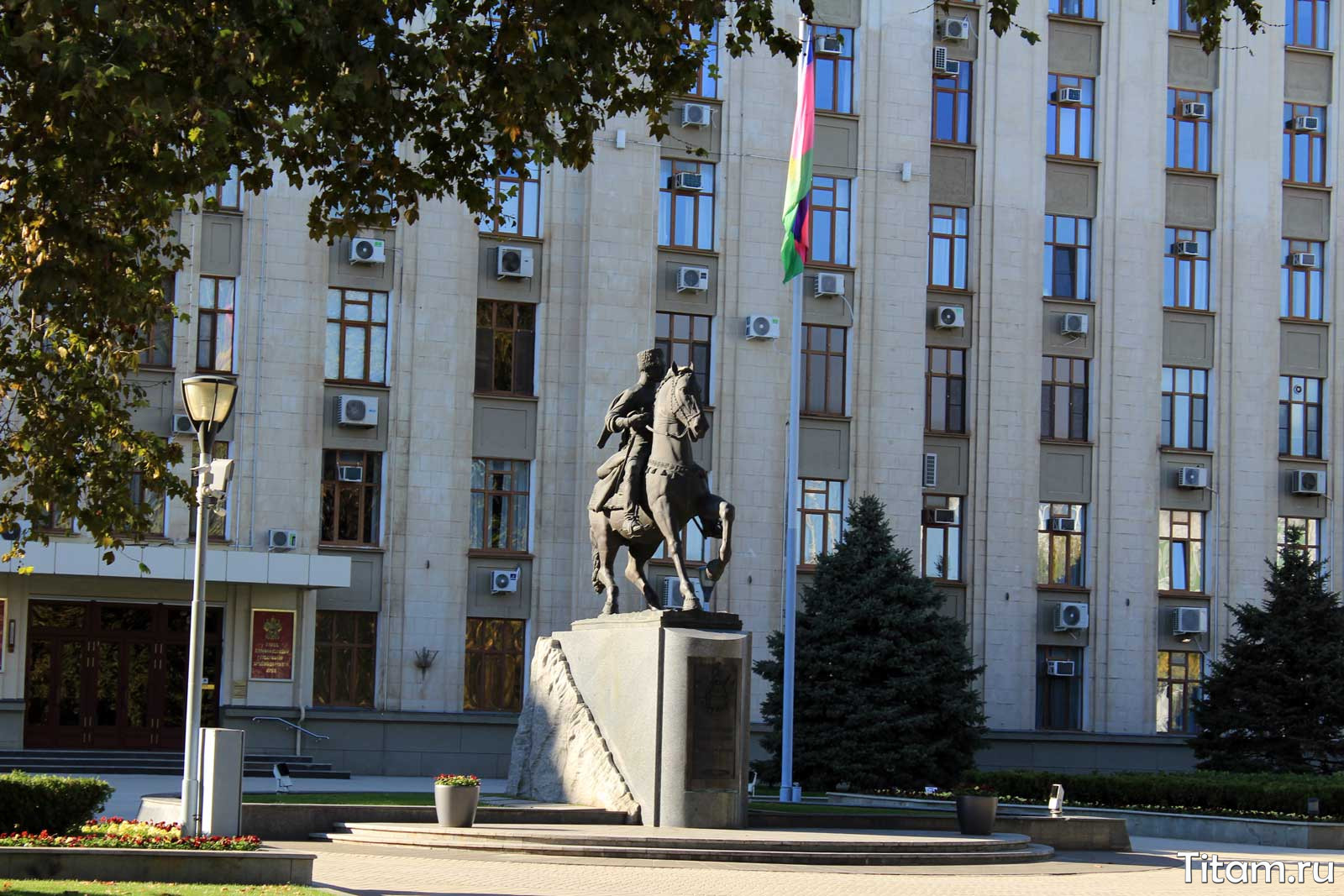 Памятник Кубанскому казачеству