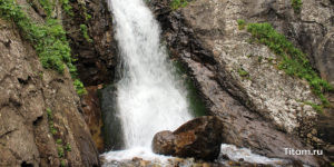 Водопад Шумка в Теберде
