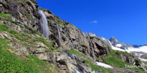 Птышские водопады в Домбае