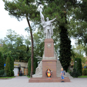 Памятник воинам ВОВ Геленджик
