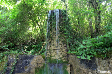 Водопад за кафе Наташа Водопад за кафе Наташа