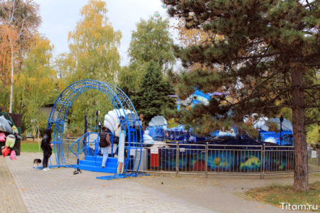 Аттракционы в Городском саду
